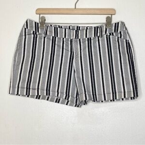 Old Navy black and white verity strip denim shorts